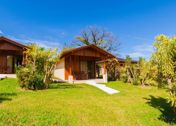 Arenal Paraiso Resort Spa & Thermo Mineral Hot Springs La Fortuna